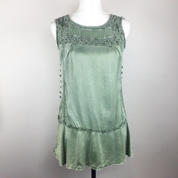 Free People Tops - Free People 100% Silk Sleeveless Tunic Blouse